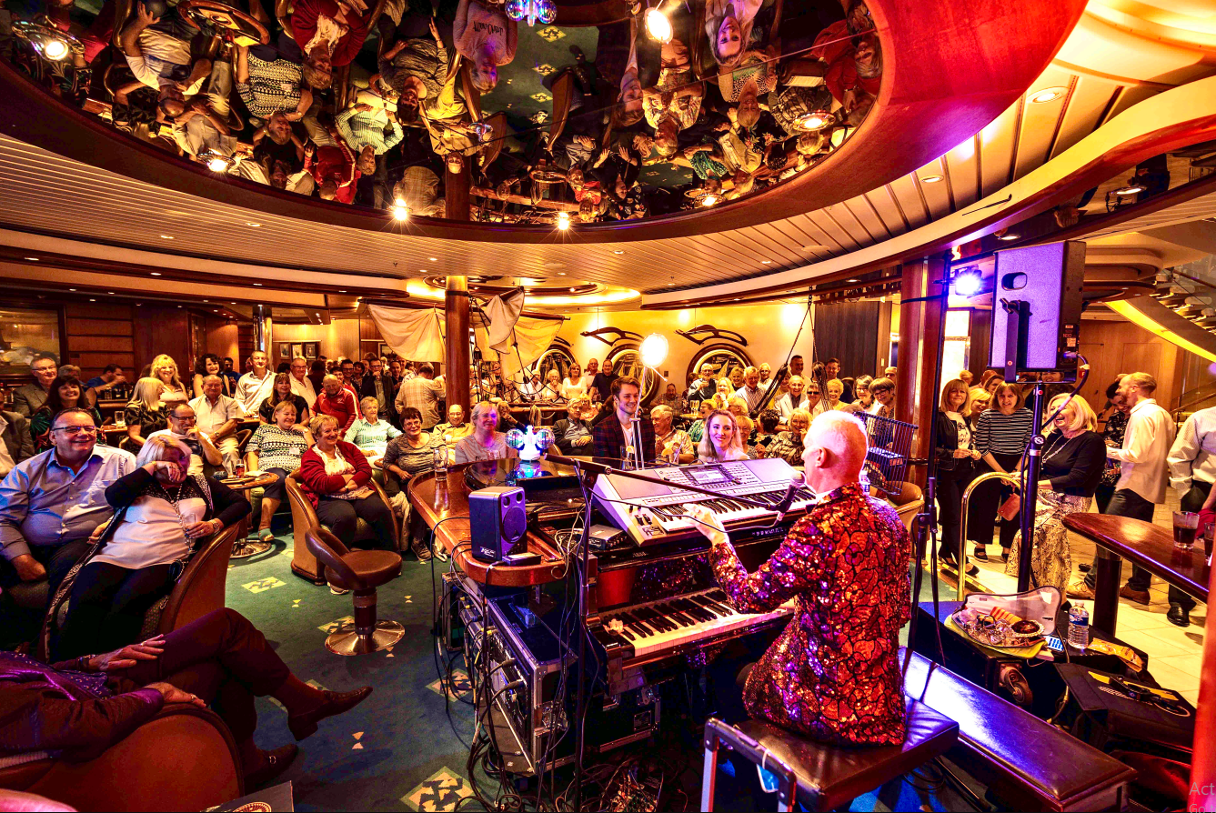 Perry Grant Julie Williams